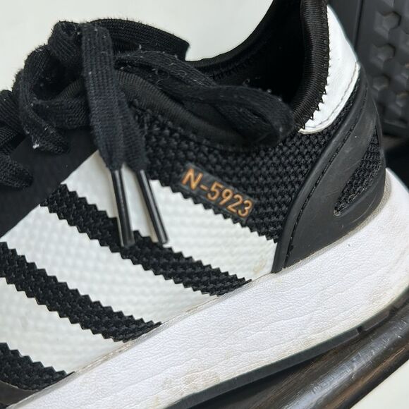 Adidas N-5923 Sneakers 4.5  Retro Athletic Comfort - Picture 6 of 8